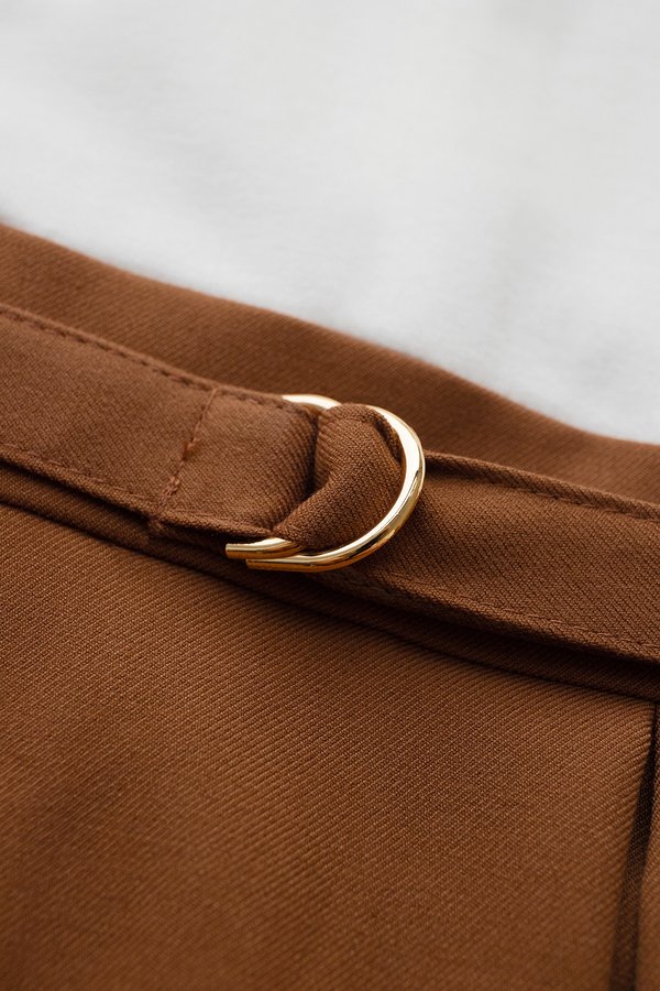 Alessa Dress In White Camel
