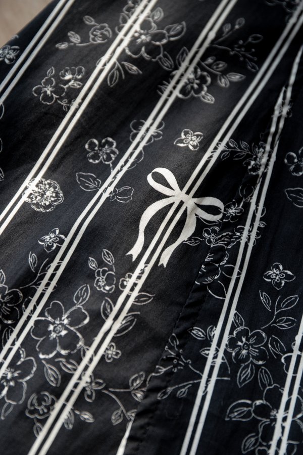 Eiffel Dress In Dark Grey Prints