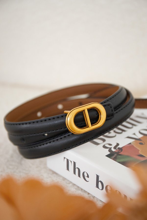 Ellipse Buckle Belt In Black