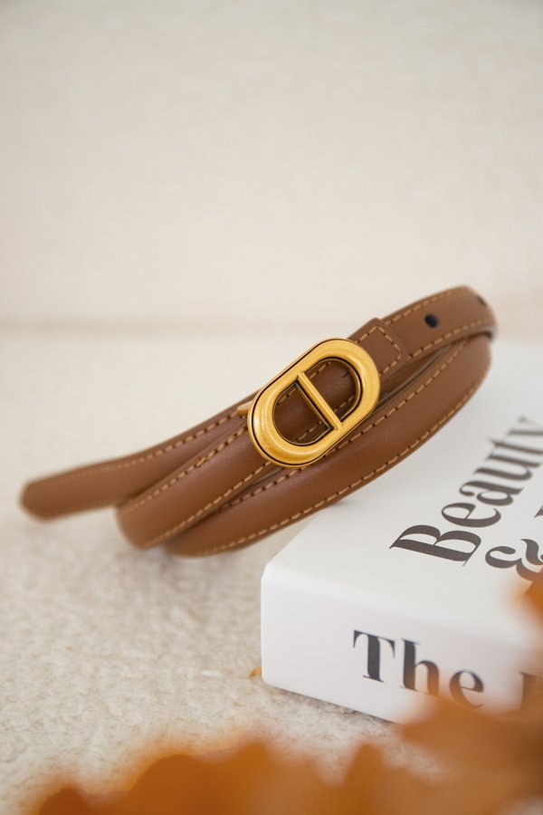 Ellipse Buckle Belt In Chestnut