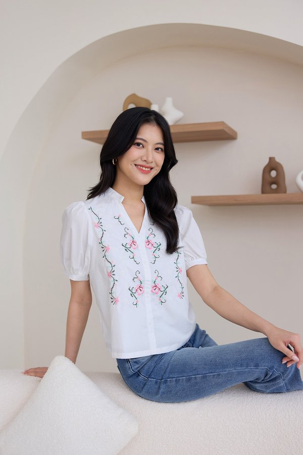 Lacey Top In Embroidered White