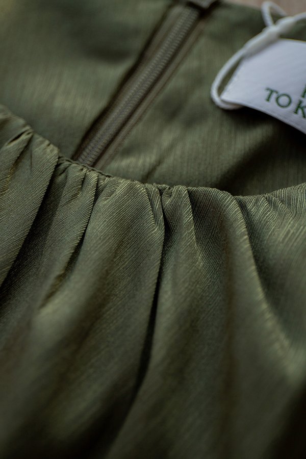 Arielle Dress In Olive Black