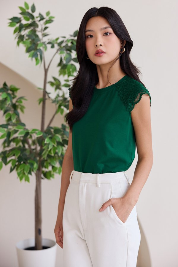 Bronwyn Top In Forest Green