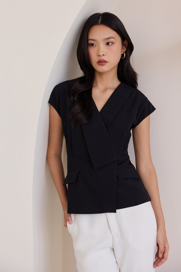 Navya Top In Classic Black