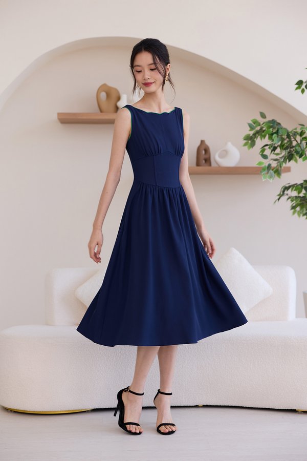 Tillia Dress In Navy Blue