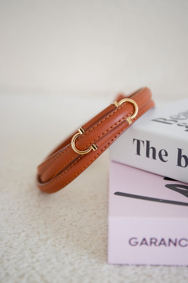 Horsebit Belt In Camel