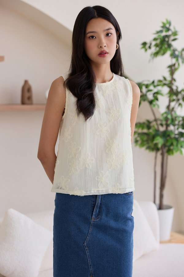 Stellar Top In Ivory Cream