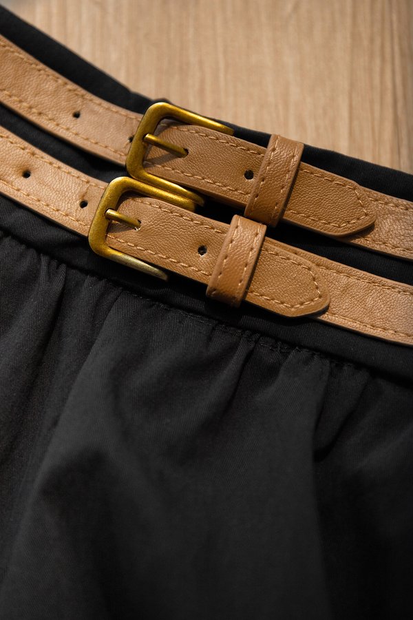Reeve Shorts In Classic Black