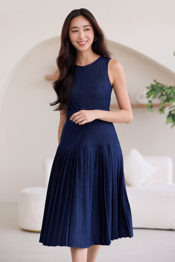 Linette Dress In Dark Wash
