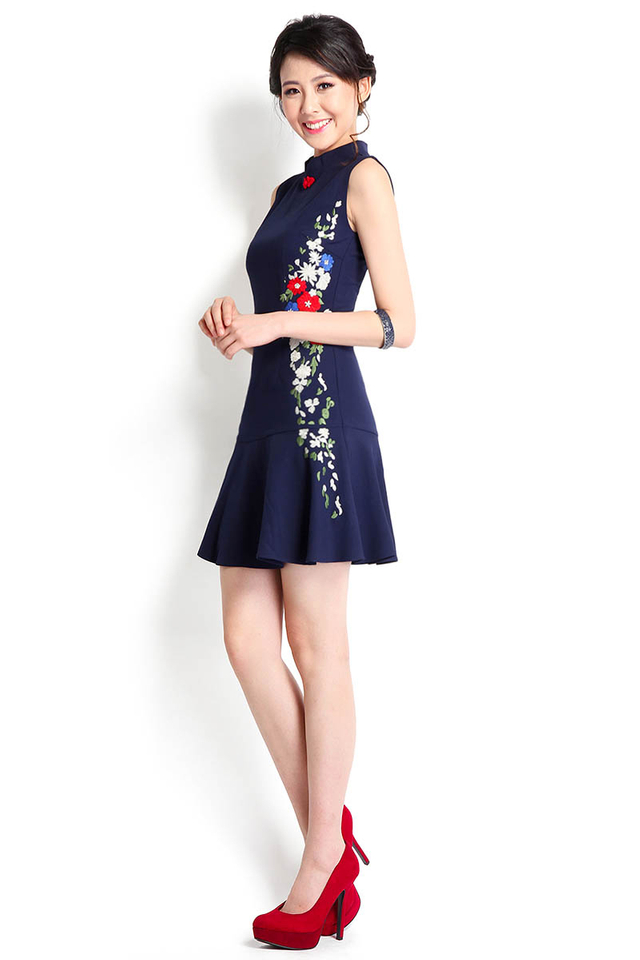 Meandering Blooms Dress In Midnight Blue