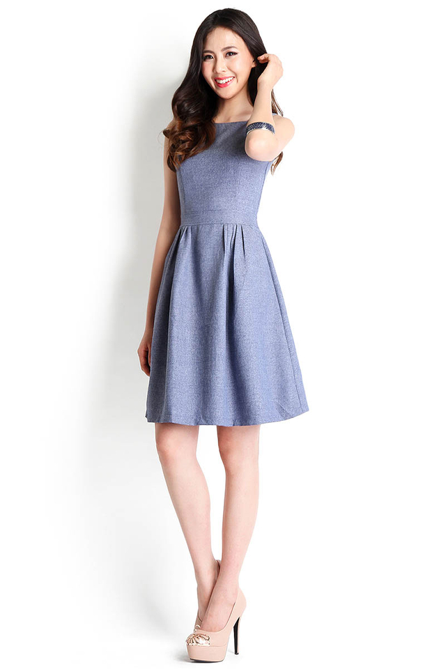Business And Leisure Dress In Tweed Blue