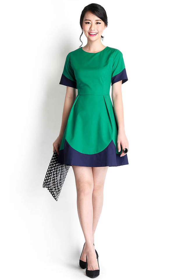 Made For Each Other Dress In Kelly Green