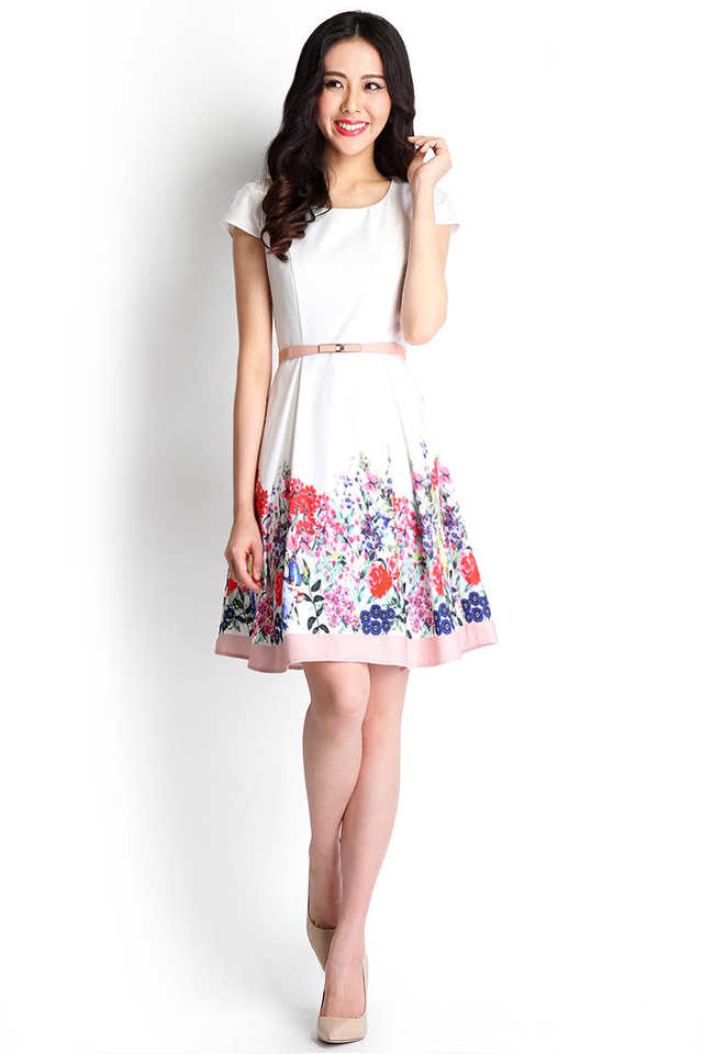 Camellia Charm Dress In Pink Florals