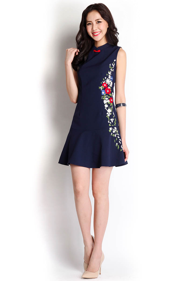 Meandering Blooms Dress In Midnight Blue