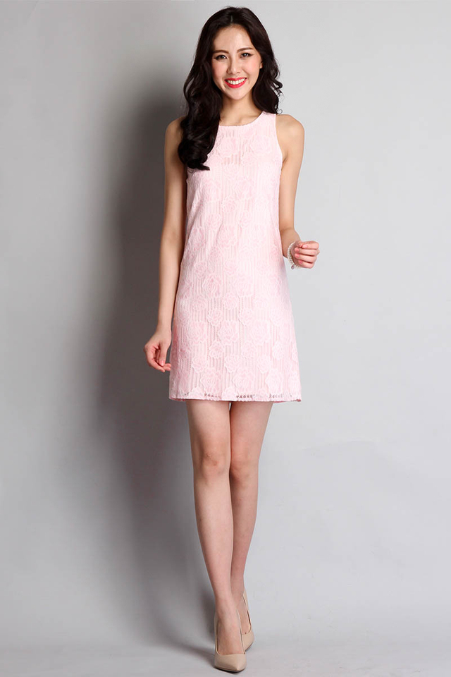Pearly Horizons Dress In Pink
