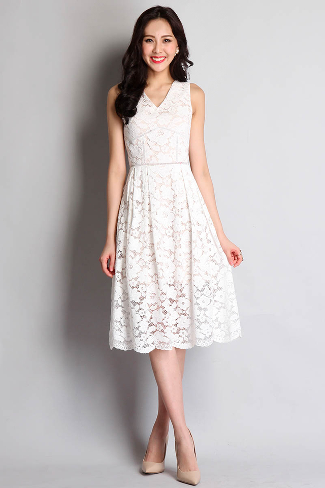 [BO] Winter Wonderland Dress In White Lace