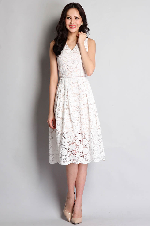 [BO] Winter Wonderland Dress In White Lace