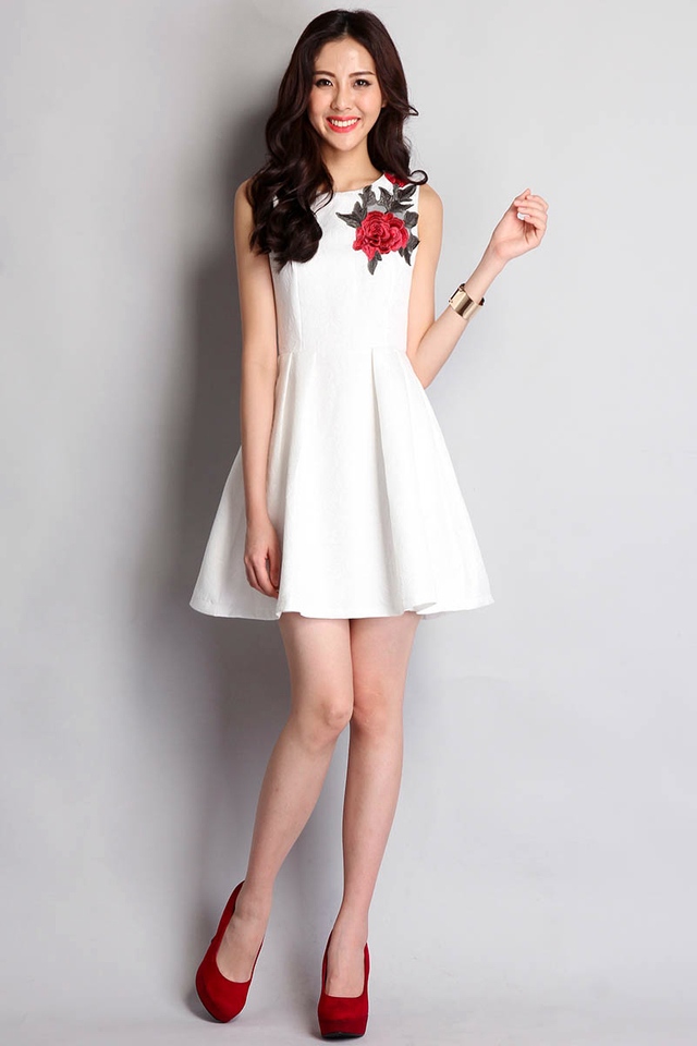 Reigning Rose Dress In White