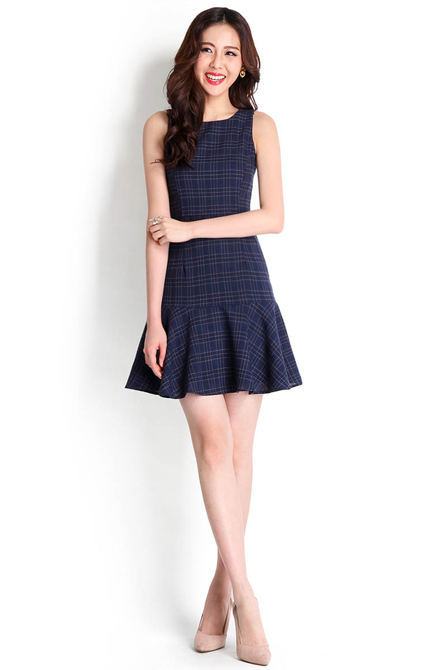 [BO] In For A Surprise Dress In Blue Grids