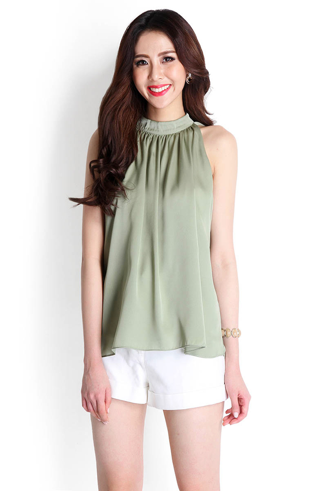 Casual Chic Top In Muted Olive