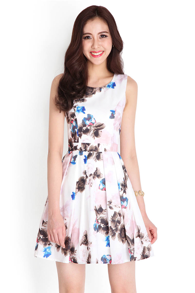 Symphony Of Blooms Dress In Pink Florals