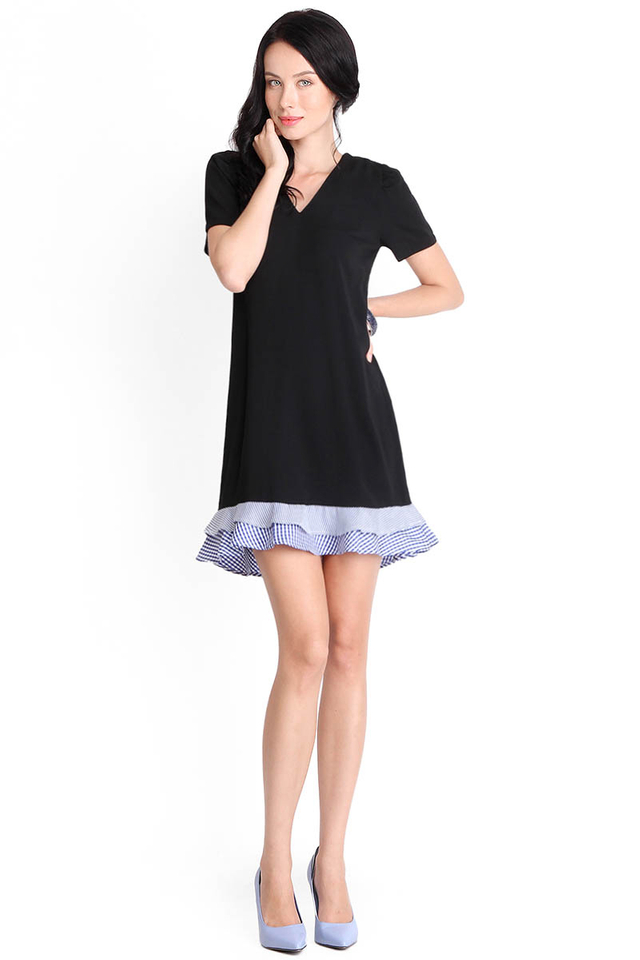 Go The Distance Dress In Black