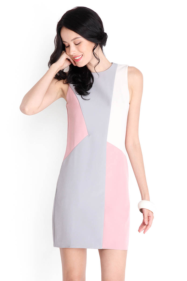 Colour Parade Dress In Dusty Pink