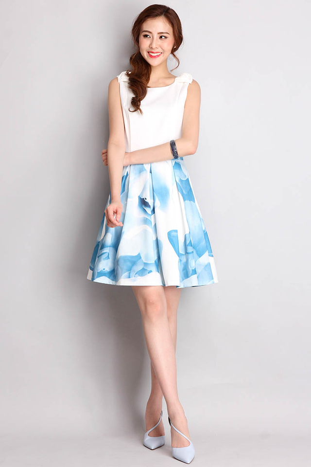 Touching The Clouds Dress In Sky Florals