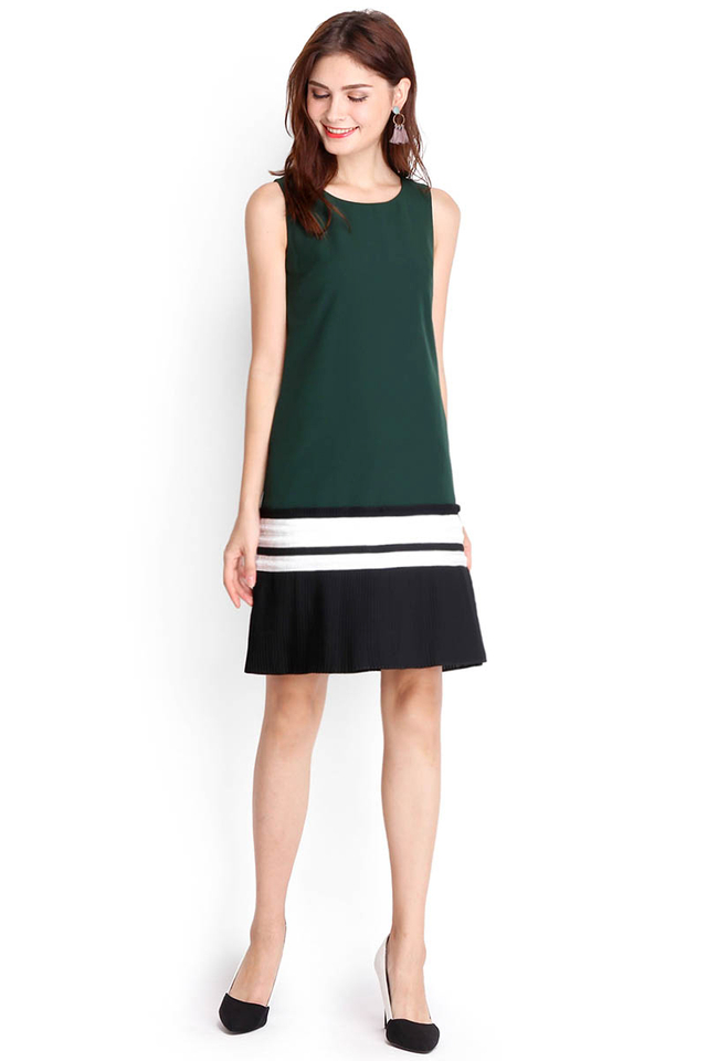 Block Party Dress In Forest Green