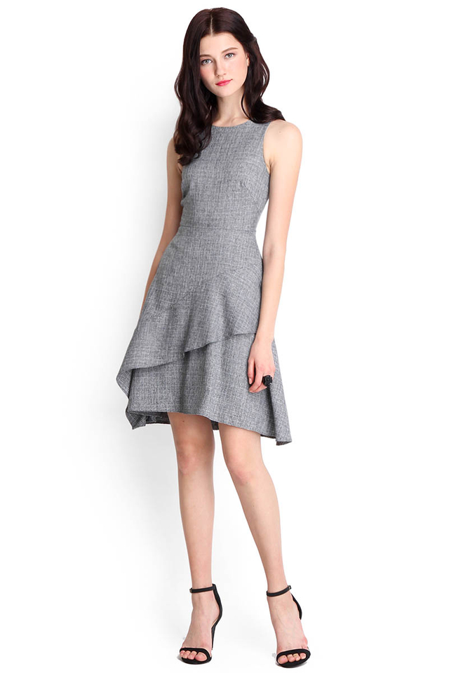Rustle Of The Stars Dress In Grey Grids