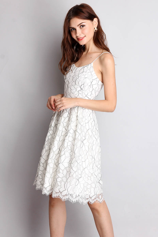 Lace Connoisseur Dress In White