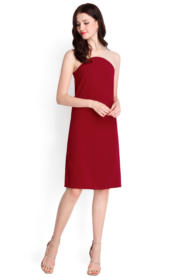 Illusionist Dress In Wine Red
