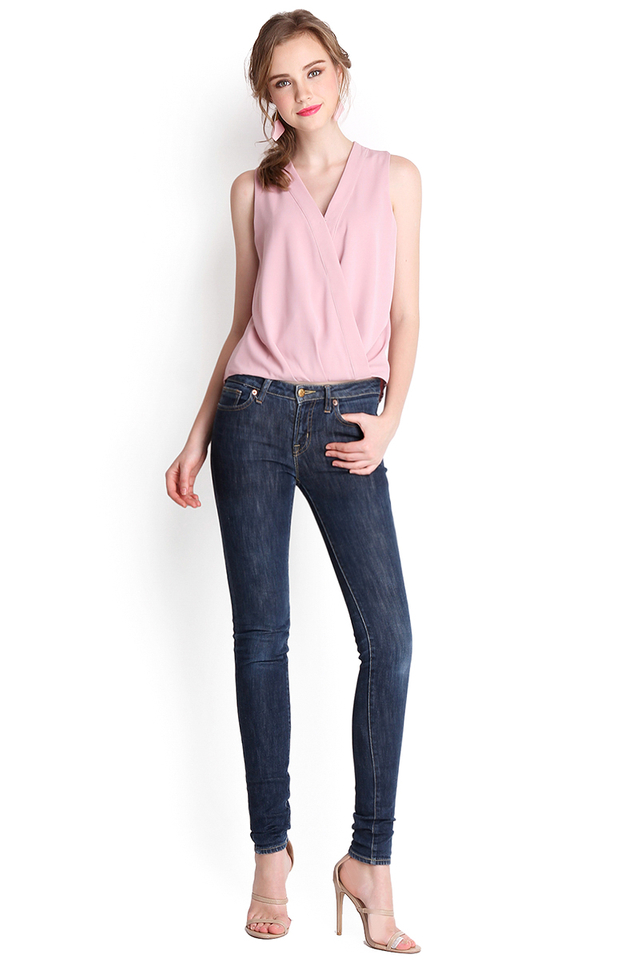 City Dressing Top In Dusty Pink