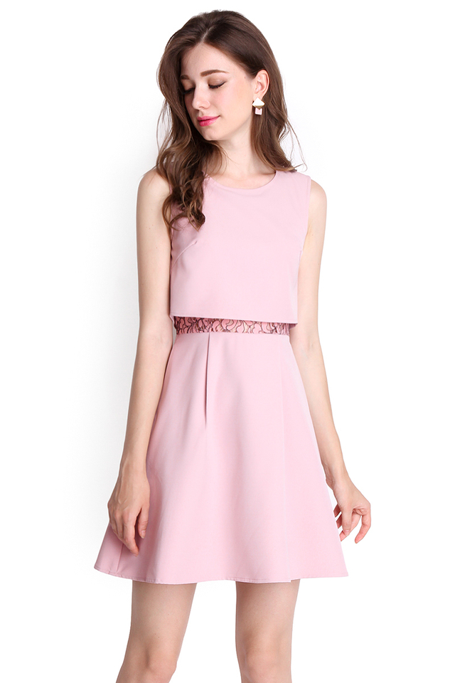Elegantly Crafted Dress In Dusty Pink