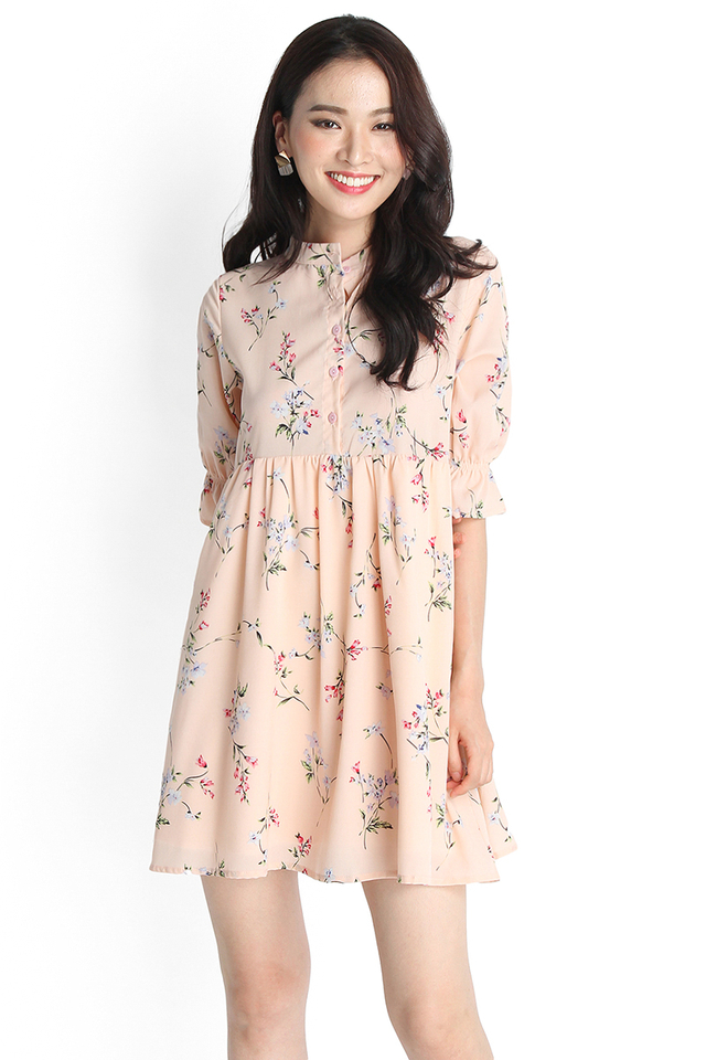 Alice Tea Party Dress In Peach Florals