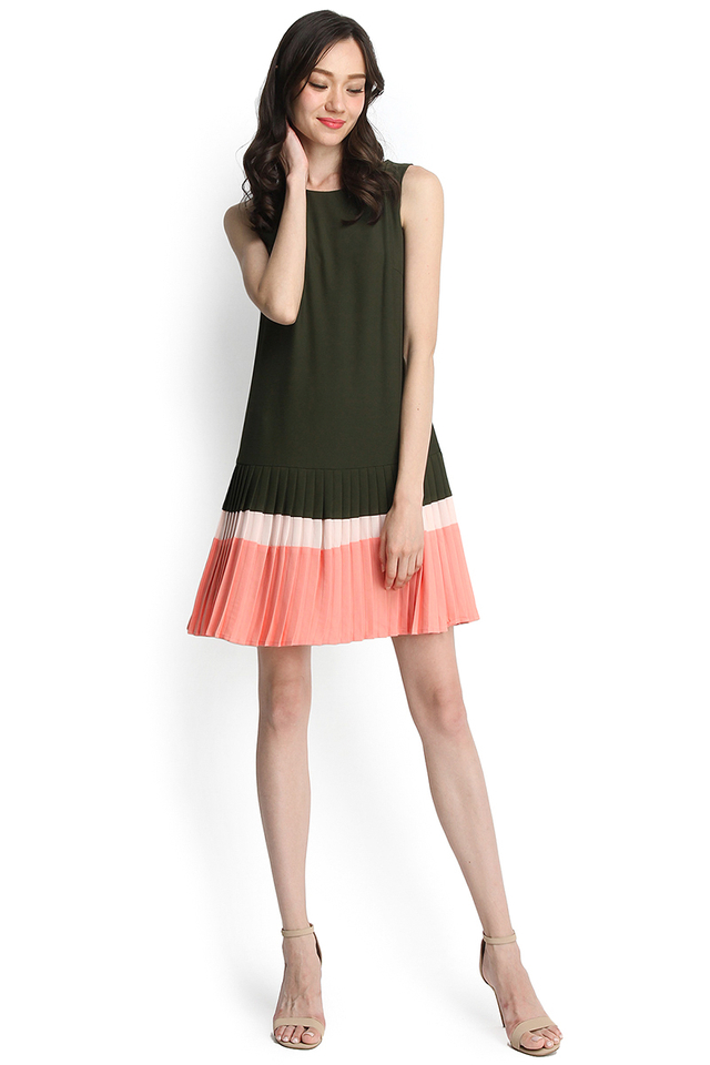 Say It With Colours Dress In Olive Green