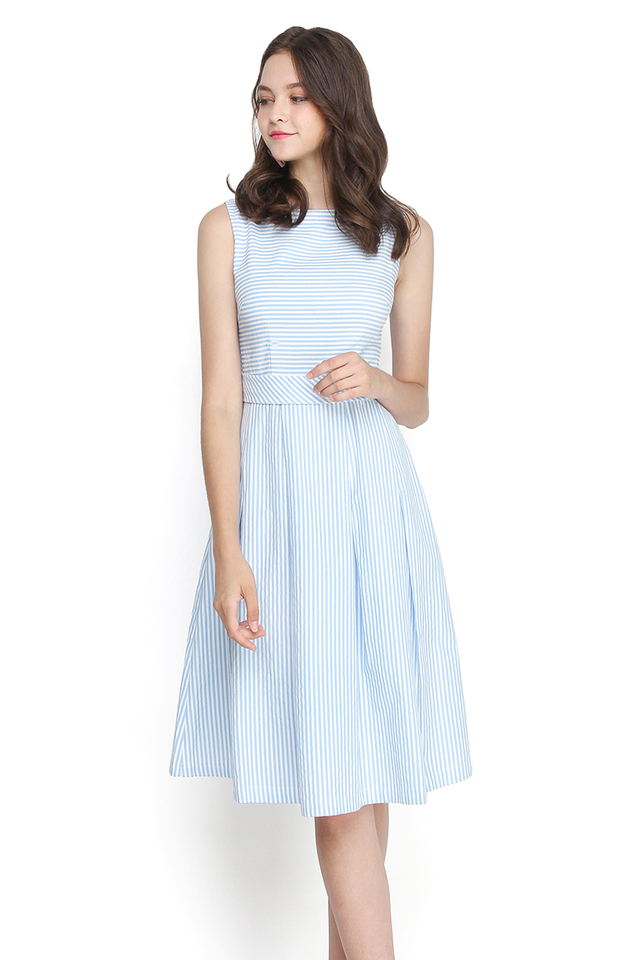 Weekend Vibes Dress In Blue Stripes