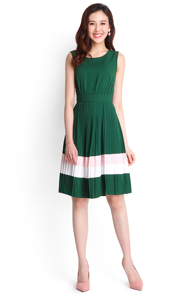 Painter’s Palette Dress In Forest Green