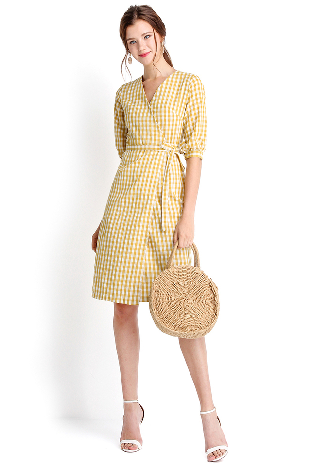 Wish Upon A Star Dress In Yellow Checks