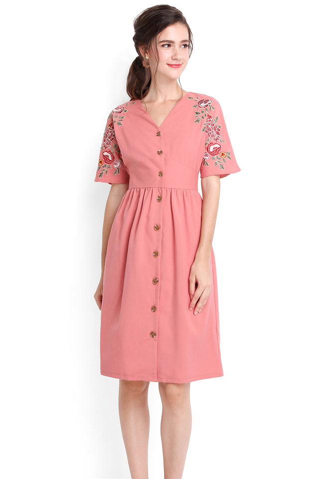 Hint Of Radiance Dress In Rose Pink