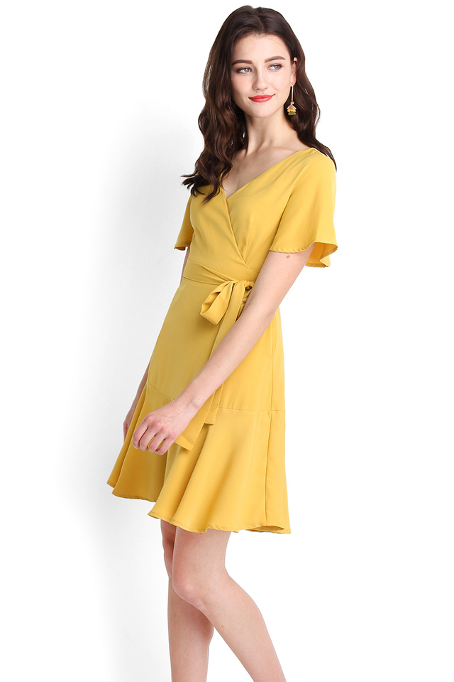 Twist And Shout Dress In Mustard Yellow