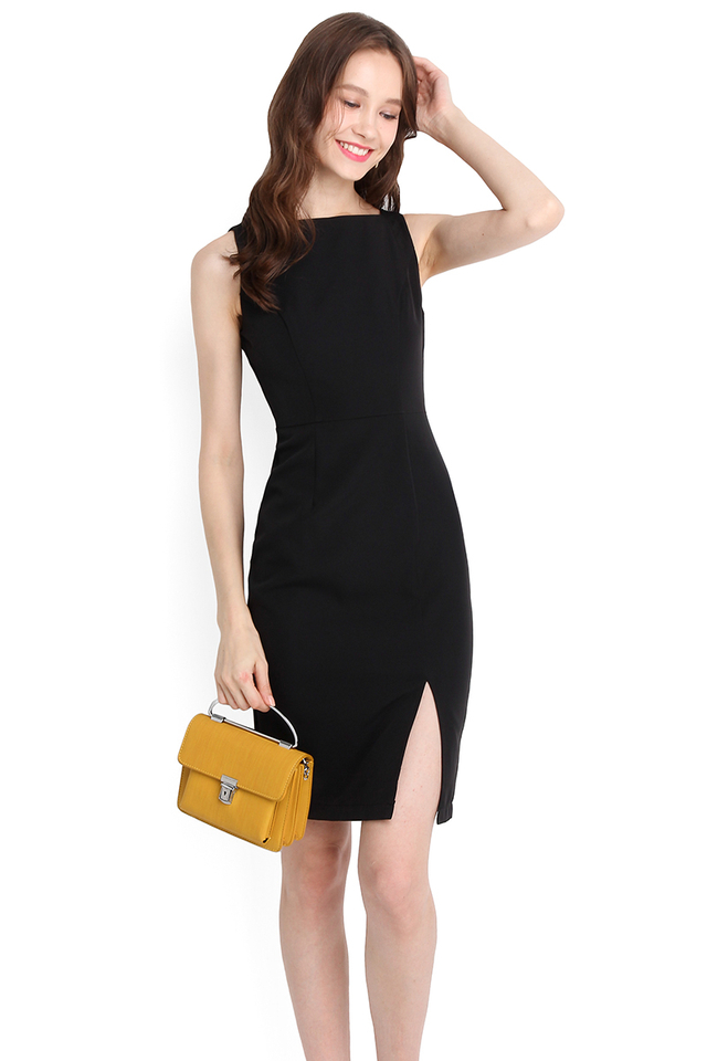 Classy Excellence Dress In Classic Black