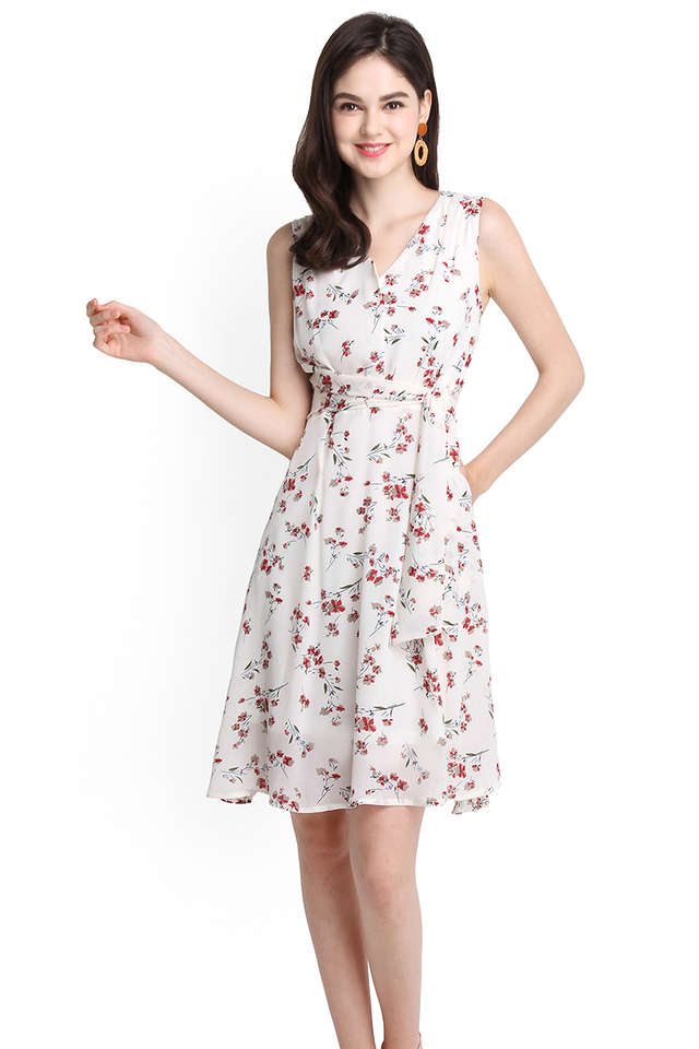 Sweetness Of Spring Dress In Red Florals