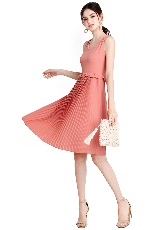 Vision Of Bliss Dress In Apricot