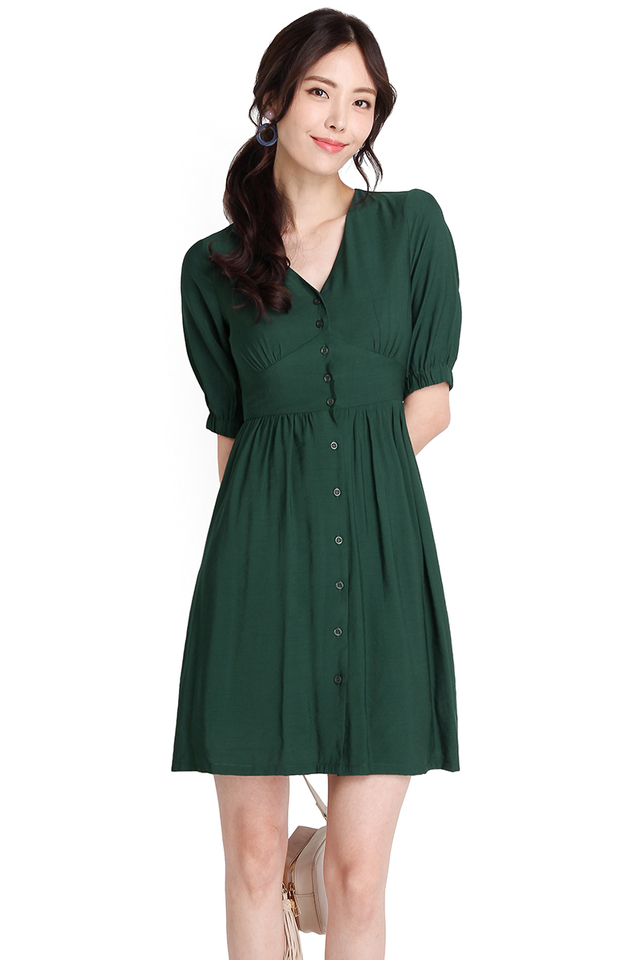 Amazon Adventure Dress In Forest Green