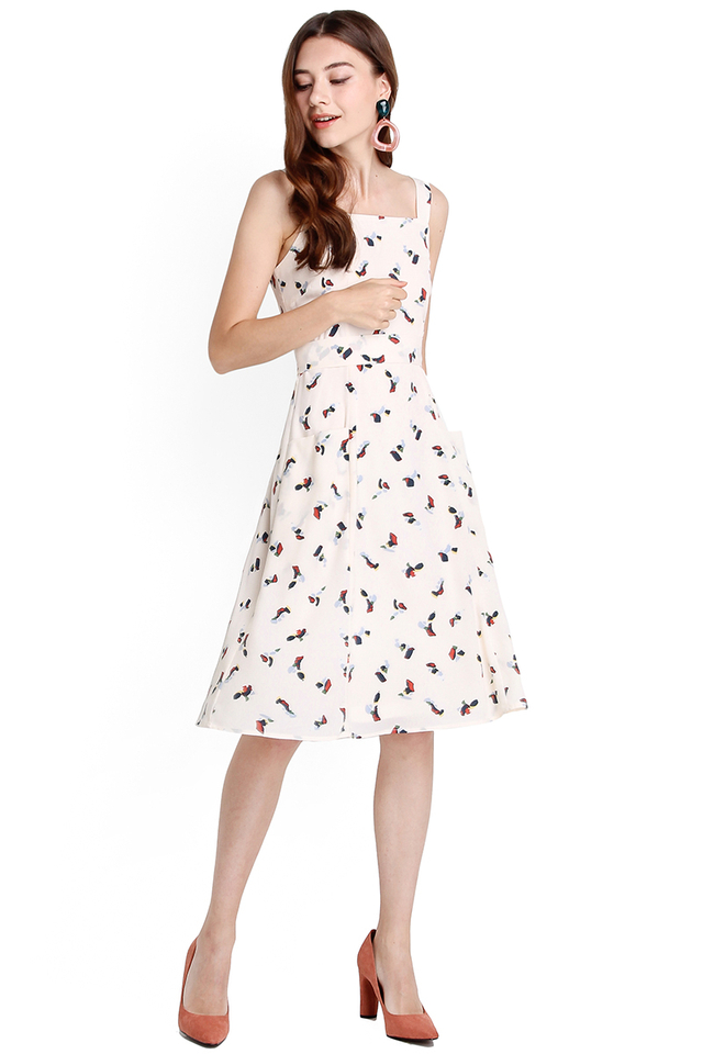 Cheerful Vibes Dress In Cream Prints
