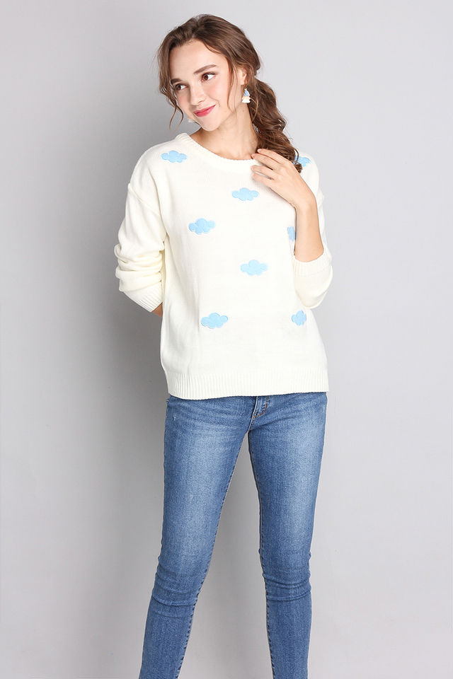 On Cloud Nine Pullover In Butter Cream