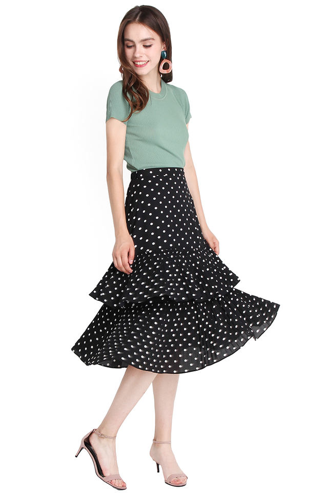 Upbeat Persona Skirt In Black Dots