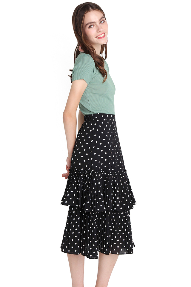 Upbeat Persona Skirt In Black Dots