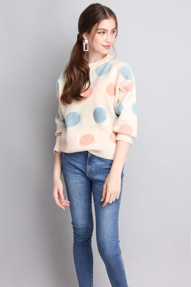 Making A Fuzz Pullover In Pastel Dots